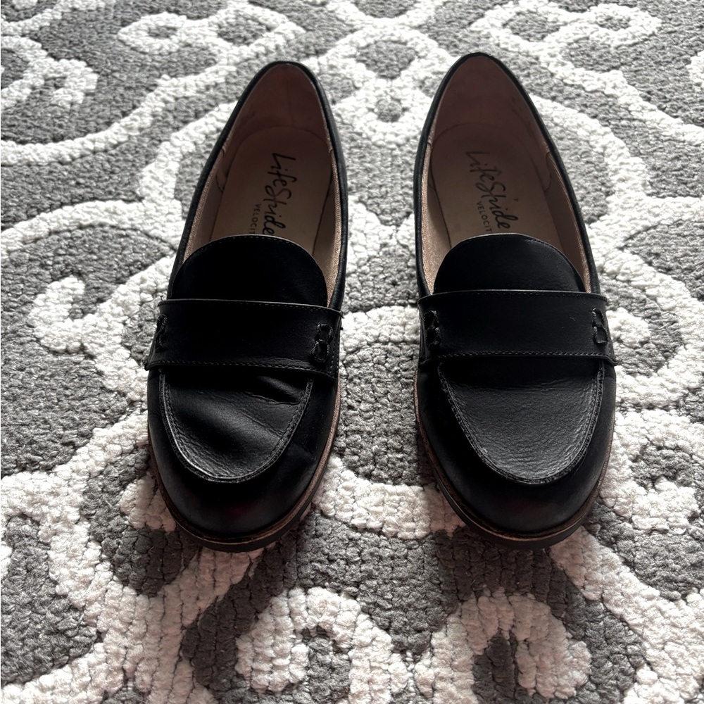Life stride loafer
